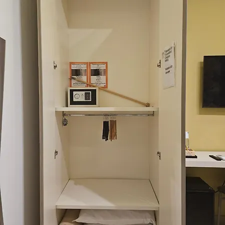 Bed and Breakfast Wanda Νάπολη