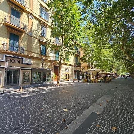 Wanda 4* Napoli